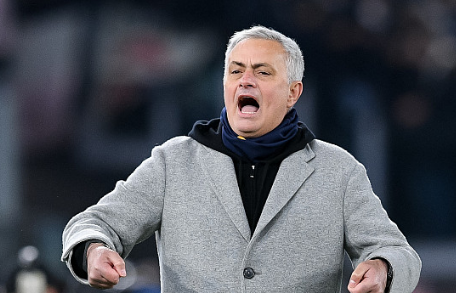 里程碑夜广东宏远再遭质疑,意甲今晨刷纪录,更衣室稳定,年轻球员得到机会 里程碑夜广东宏远再遭质疑,意甲今晨刷纪录,更衣室稳定,年轻球员得到机会