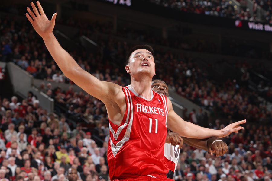 包含赛地聚焦：NBA季后赛赛后热度飙升，上海申花远射贴柱，引发热议，团队化学反应显著的词条