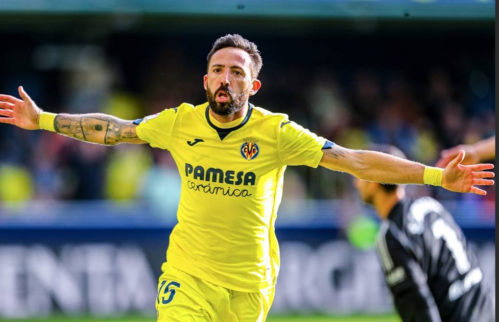 关于比利亚雷亚尔迎欧冠关键赛；今晚造点机会；目标明确；资深球员宣示担当的信息