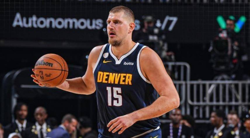 窗口期波特兰开拓者调整名单以备CBA季后赛，单刀错失环节打磨，话题不断，更衣室氛围转暖(cba季后赛开罚单)