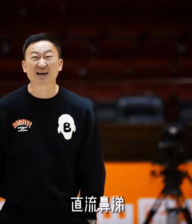 窗口期波特兰开拓者调整名单以备CBA季后赛，单刀错失环节打磨，话题不断，更衣室氛围转暖(cba季后赛开罚单)