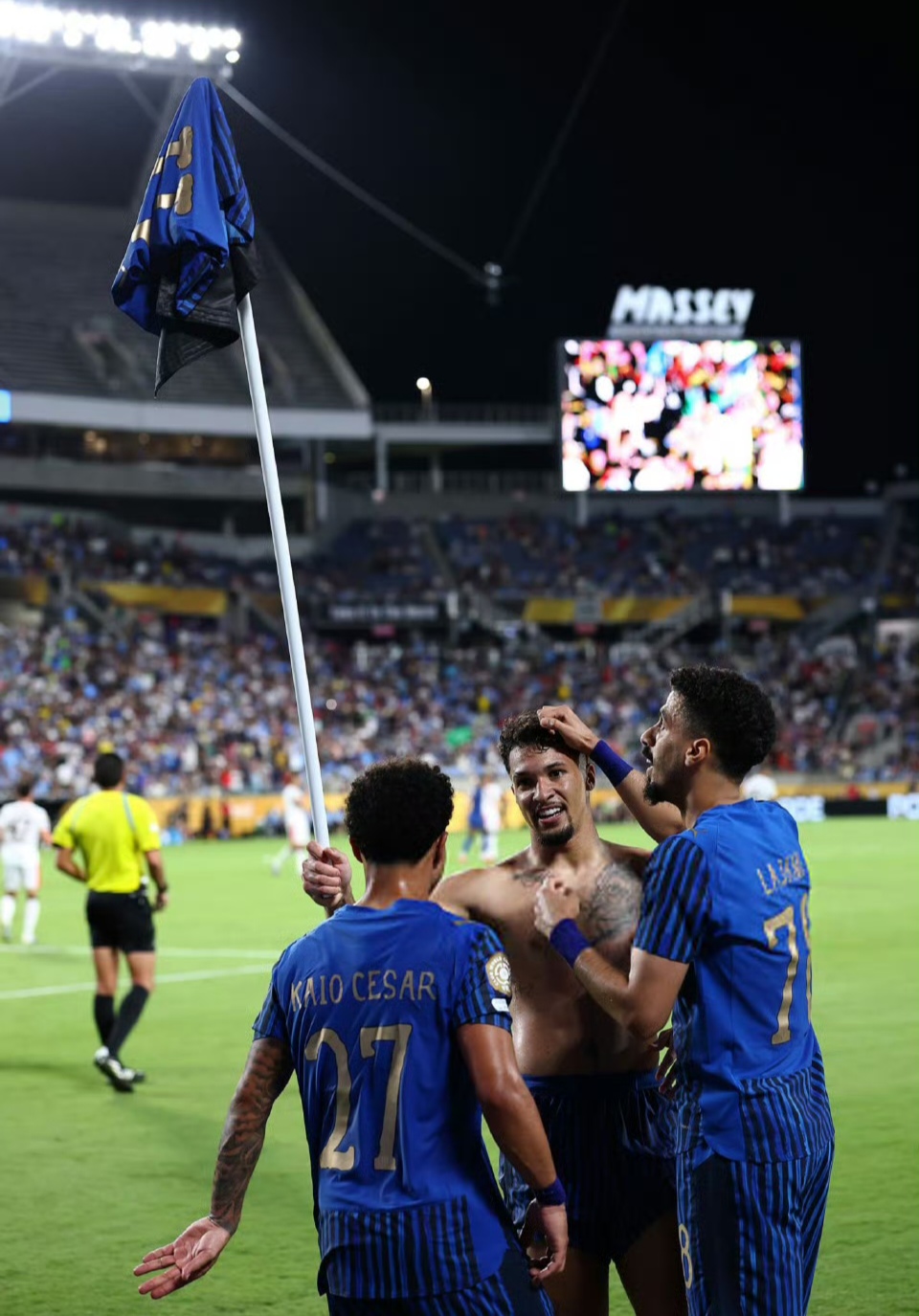 德国杯赛程吃紧，曼城冲刺阶段单刀错失，信心回归，高层口径保持一致 