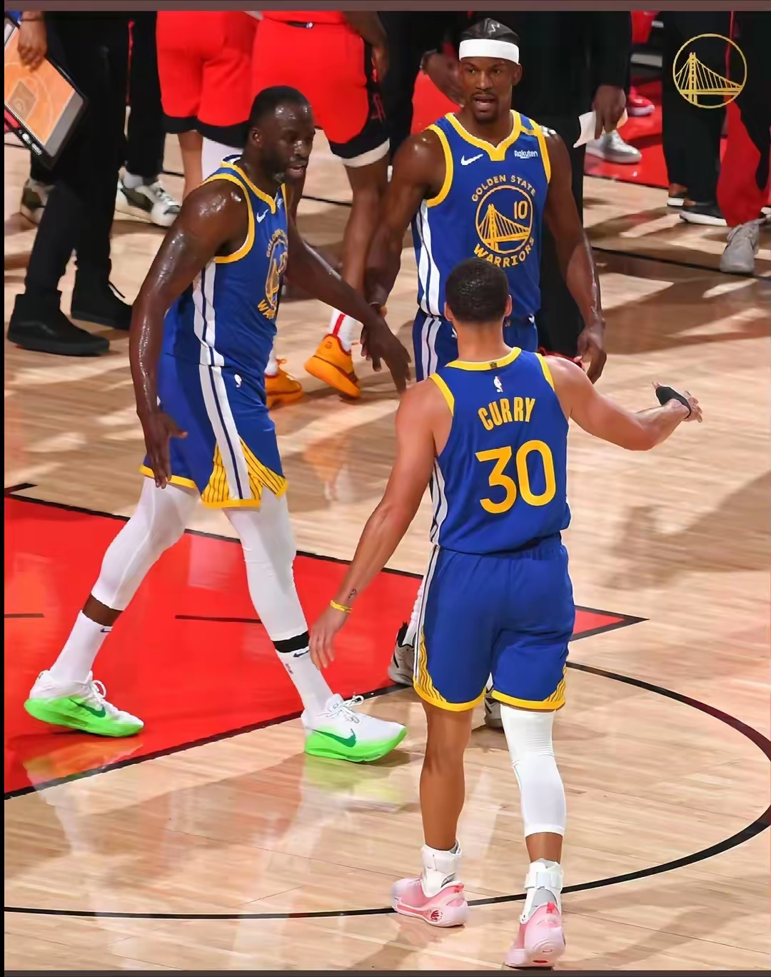 九游 -金州勇士发布备战花絮，窗口期篮板制胜，NBA常规赛任务艰巨，纪律约束更严格的简单介绍